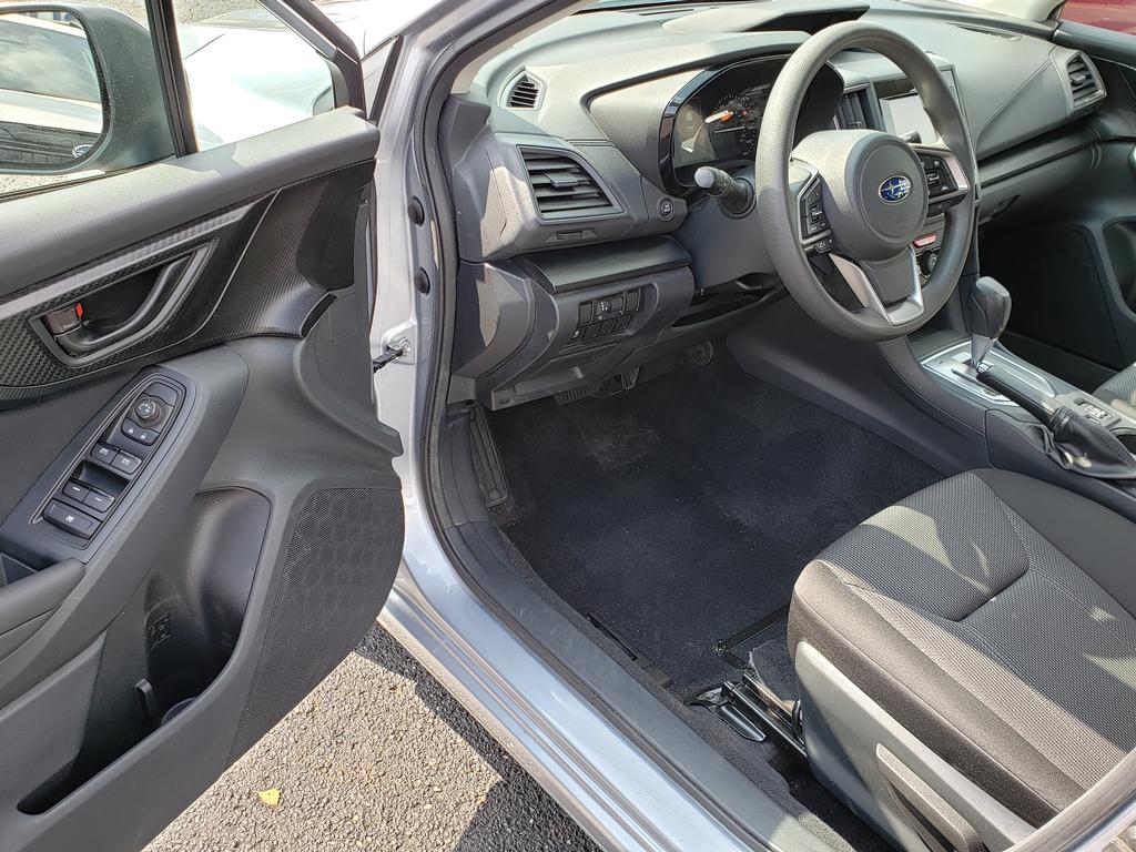 2023 Subaru Impreza Premium photo 4