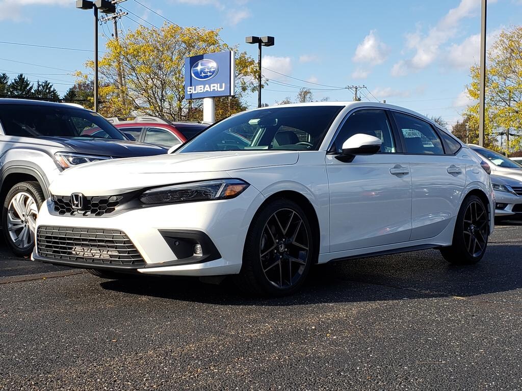 Used 2024 Honda Civic Hatchback Sport Touring Manual Sedan