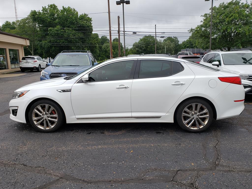 Used 2015 Kia Optima SX with VIN 5XXGR4A6XFG387646 for sale in Cuyahoga Falls, OH