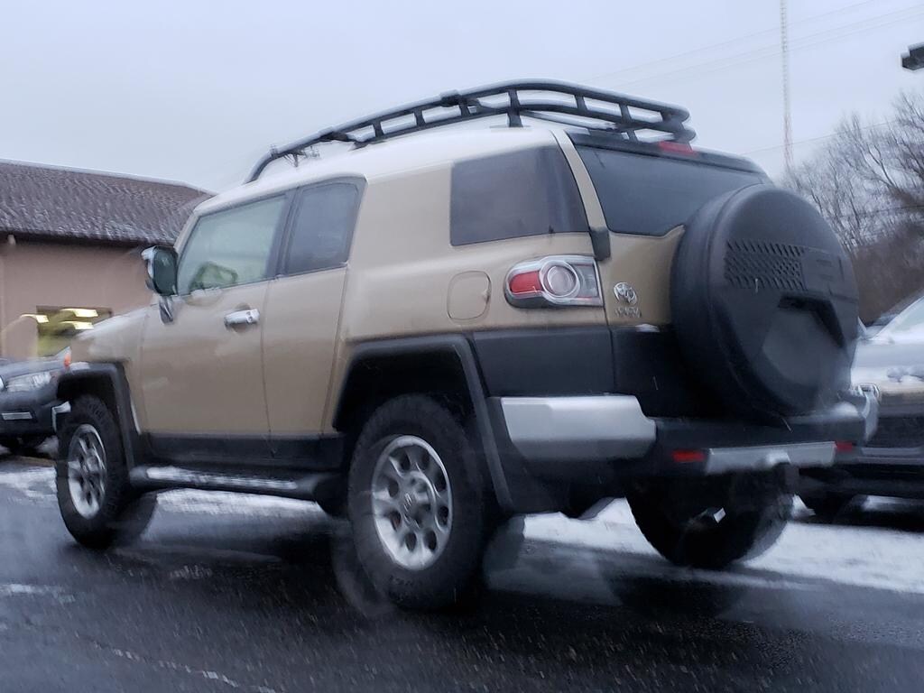 Used 2013 Toyota FJ Cruiser 4WD Auto SUV