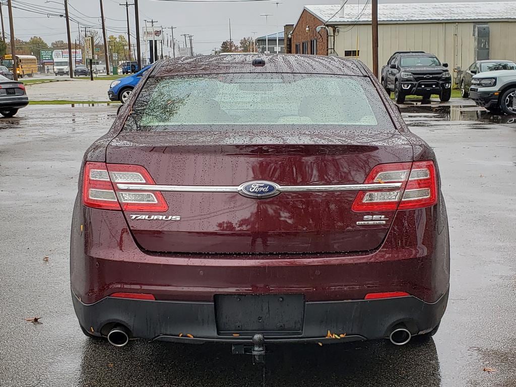 Used 2018 Ford Taurus SEL FWD Sedan