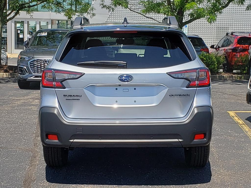 2025 Subaru Outback Onyx Edition photo 3