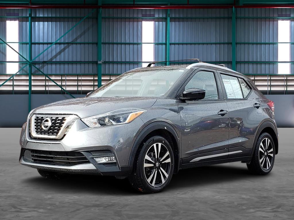 2019 Nissan Kicks SR