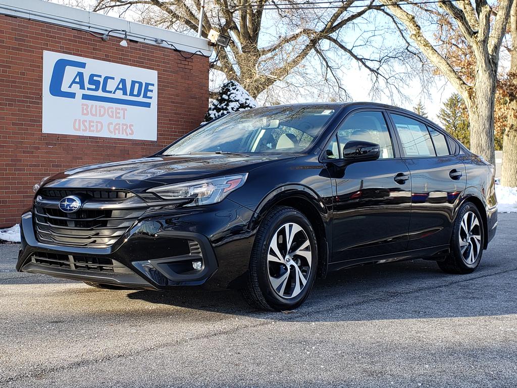 2025 Subaru Legacy Premium's photo