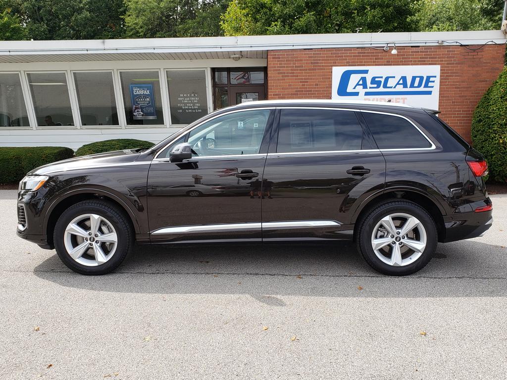 2025 Audi Q5 Premium 55 photo 2