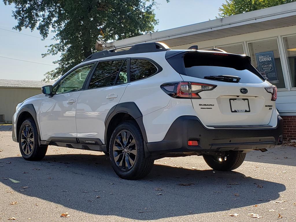 2023 Subaru Outback Onyx Edition XT photo 2
