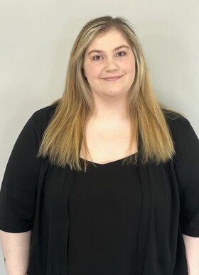 Staff member Amanda Forsythe from ID_0f38c780990c