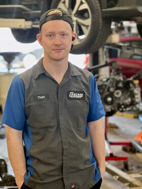 Staff member Theo Shock from ID_e3fe5179ec70