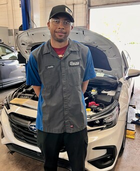 Staff member Justin Paci from ID_e3fe5179ec70