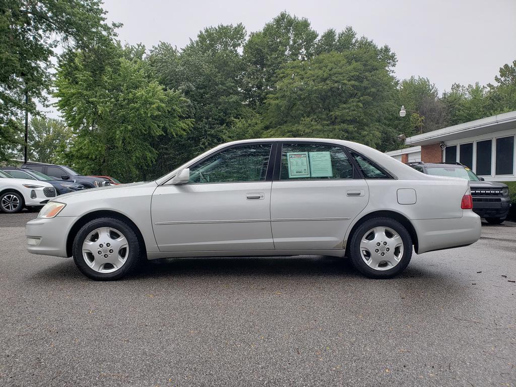 Used 2003 Toyota Avalon XLS with VIN 4T1BF28B33U334430 for sale in Cuyahoga Falls, OH