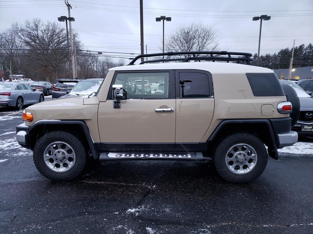 Used 2013 Toyota FJ Cruiser 4WD Auto SUV