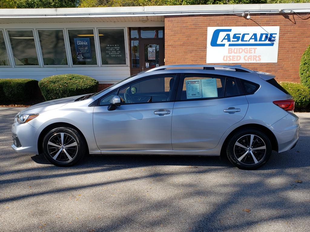 2023 Subaru Impreza Premium photo 2