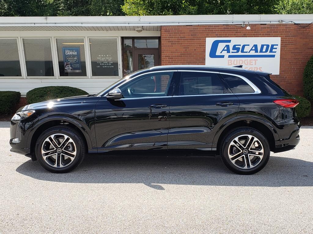 Used 2025 Audi Q5 Premium 2.0 TFSI quattro SUV