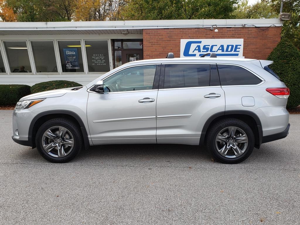 Used 2018 Toyota Highlander Limited Platinum V6 AWD SUV