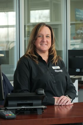 Staff member Tosha Selby from ID_e3fe5179ec70
