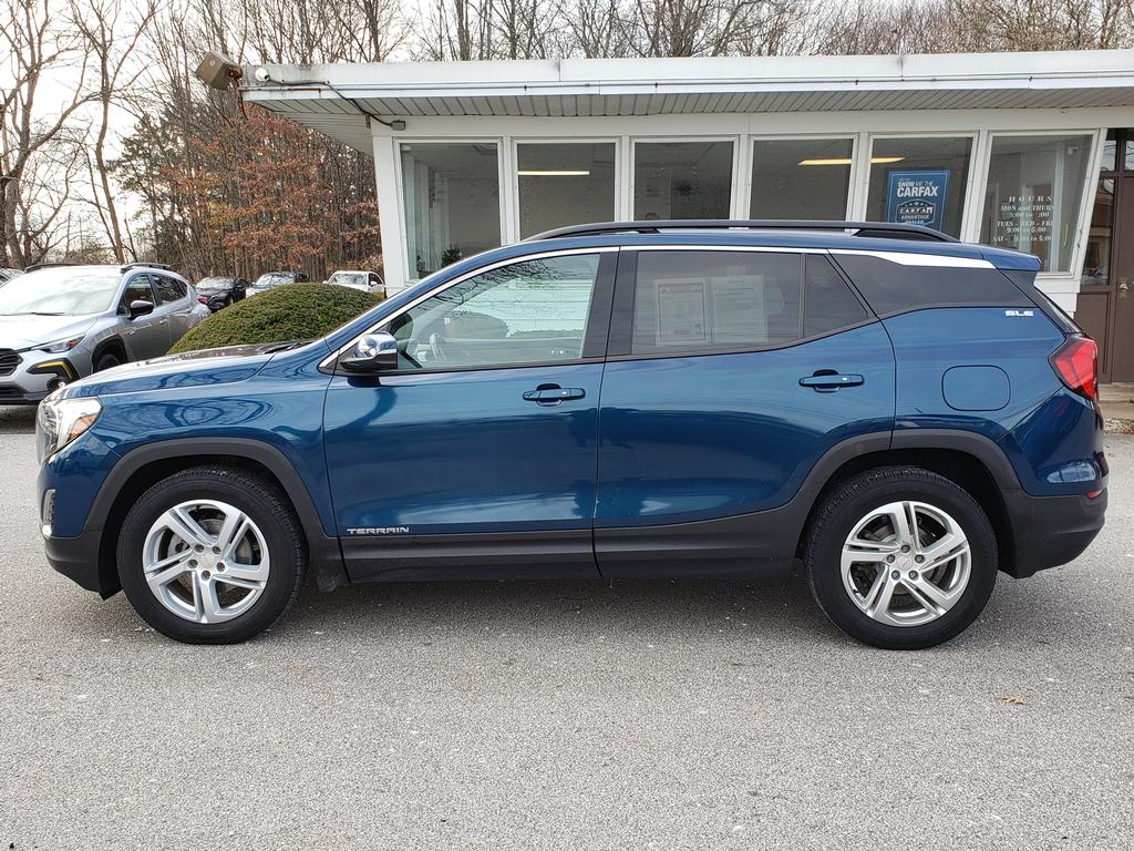 2020 Gmc Terrain SLE photo 2