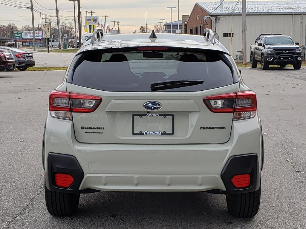 2023 Subaru Crosstrek Premium photo 2