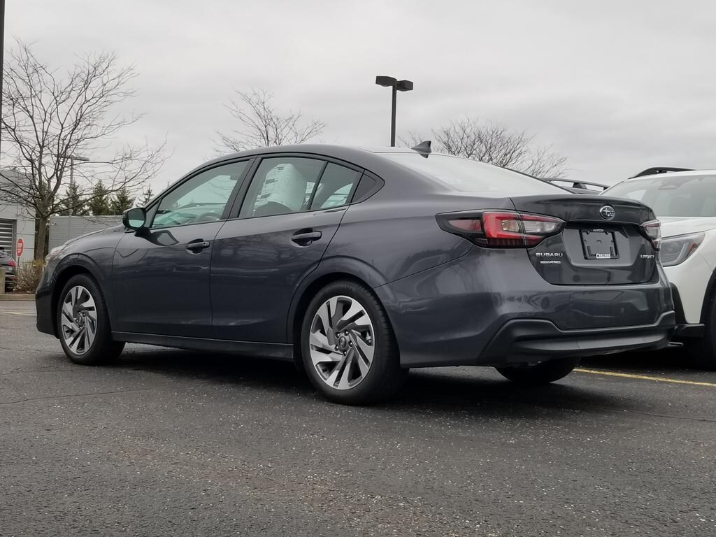 2025 Subaru Legacy Limited photo 3
