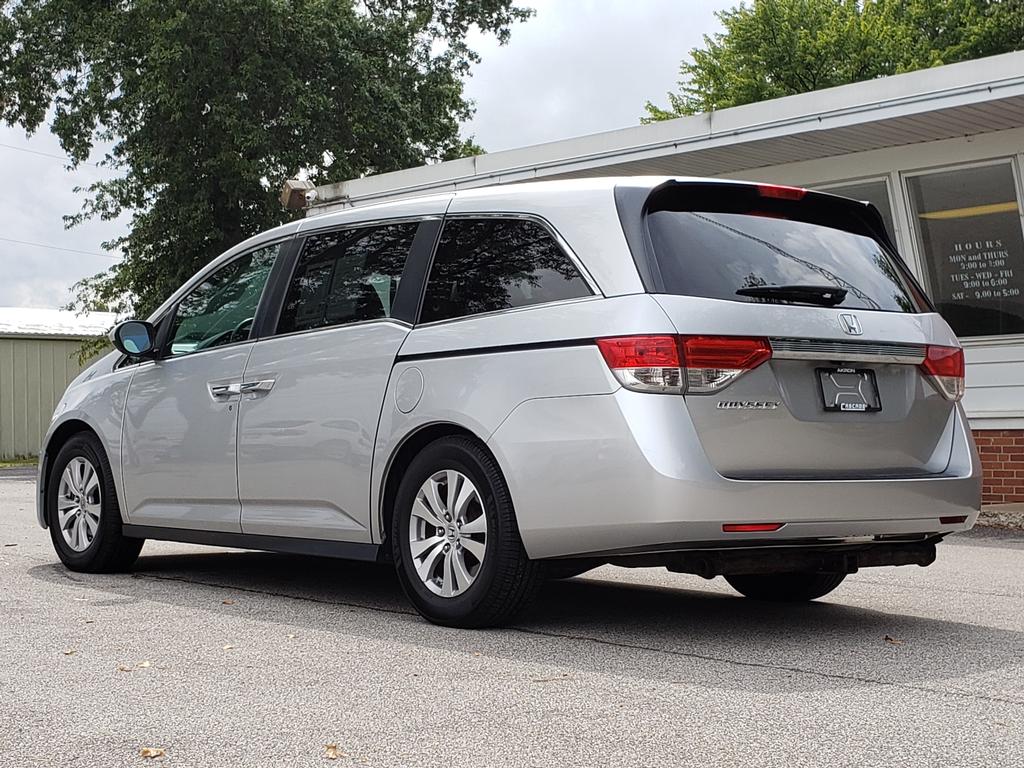 2015 Honda Odyssey EX-L photo 3
