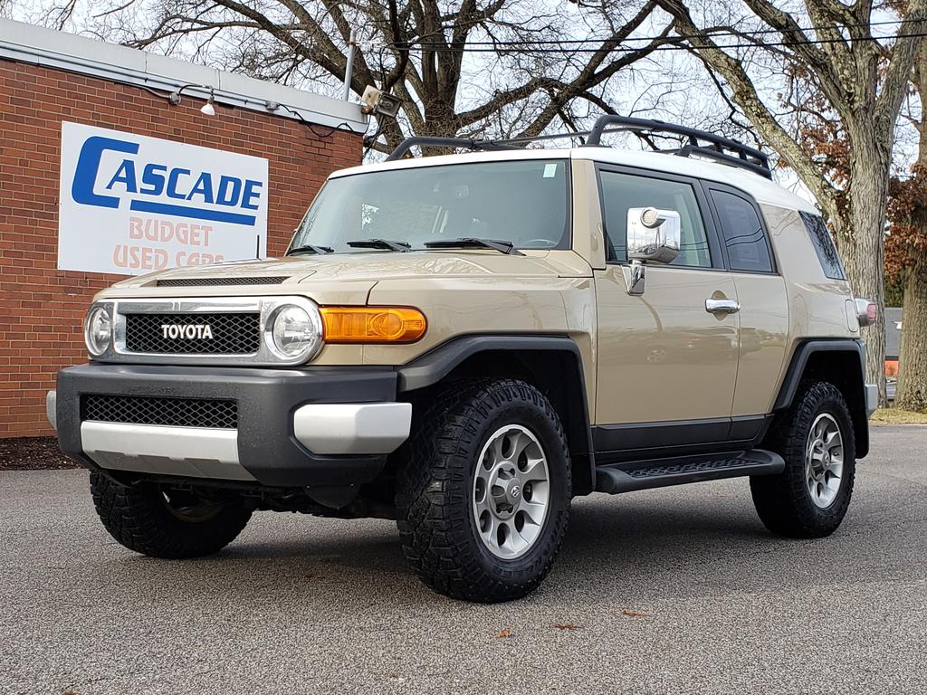 2013 Toyota FJ Cruiser Base