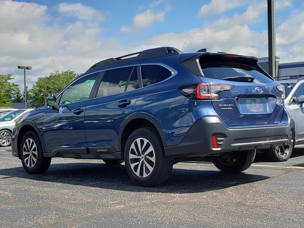 Used 2022 Subaru Outback Premium CVT SUV