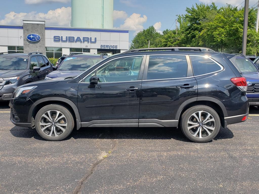 Used 2023 Subaru Forester Limited CVT SUV