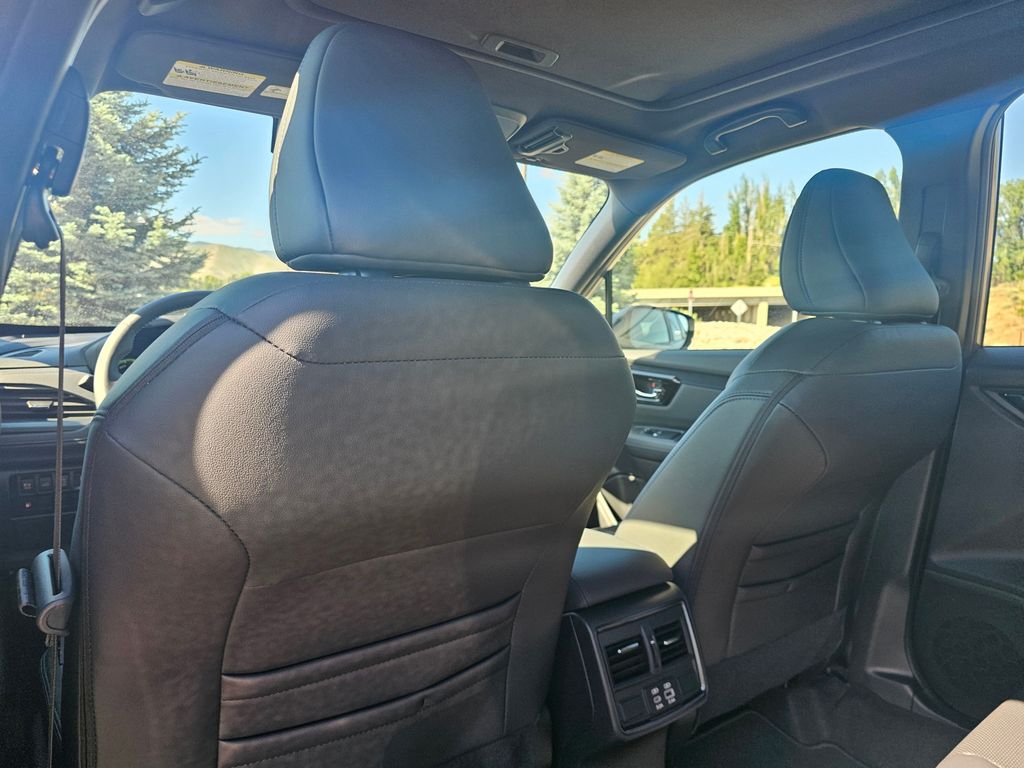 2025 Subaru Forester Limited - Photo 15