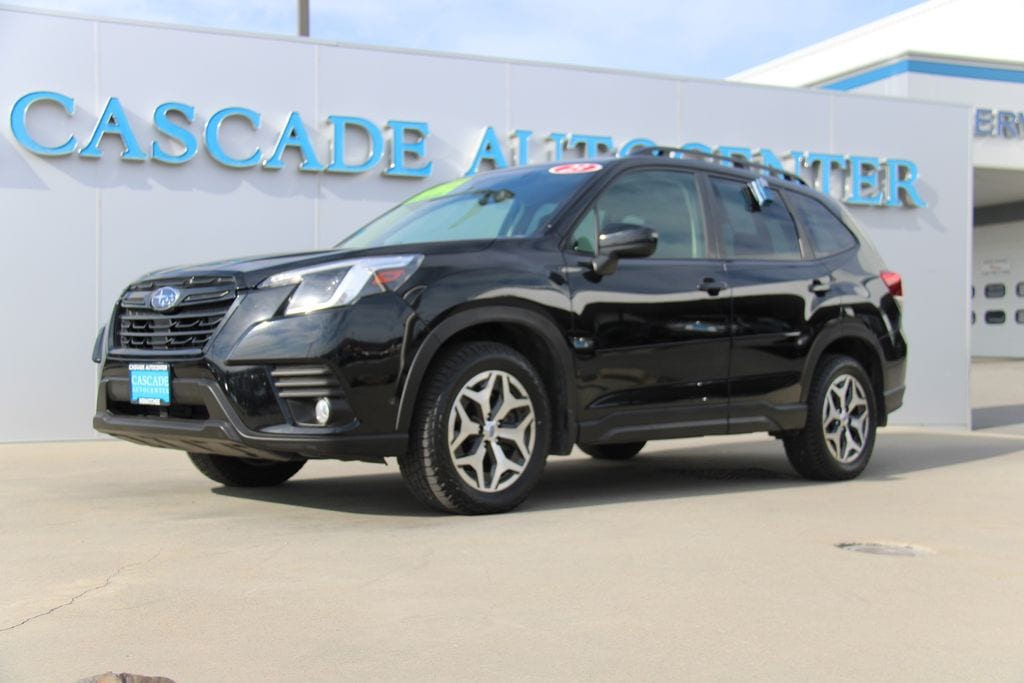 2023 Subaru Forester Premium