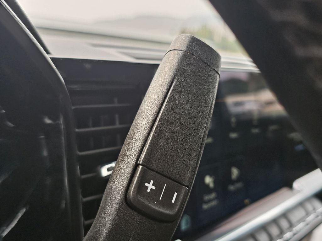 2025 Chevrolet Silverado 1500 LT - Photo 34