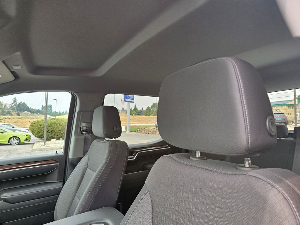 2025 Chevrolet Silverado 1500 LT - Photo 29
