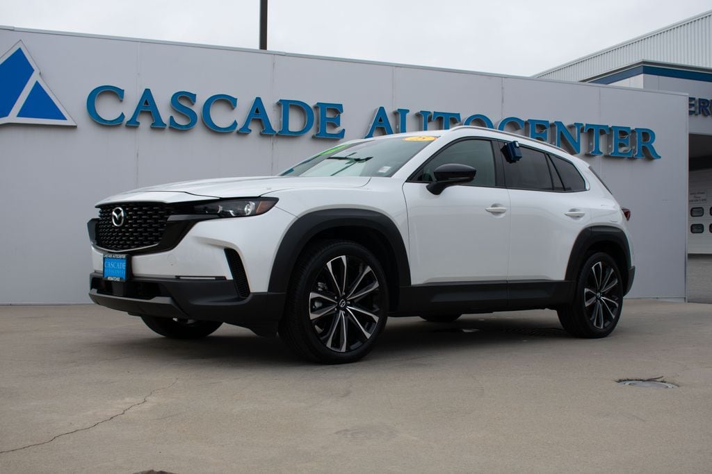 2025 Mazda CX-50 Premium Plus's photo