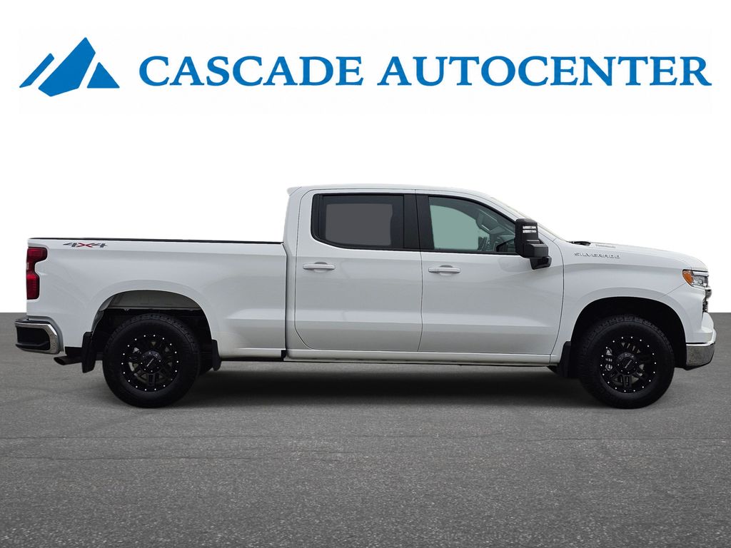 2025 Chevrolet Silverado 1500 LT - Photo 11