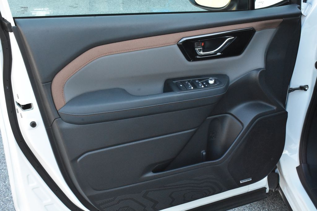 2026 Subaru Forester Sport - Photo 13