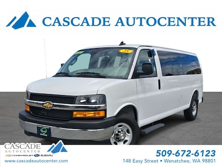 2025 Chevrolet Express 3500 LT Minivan/Van