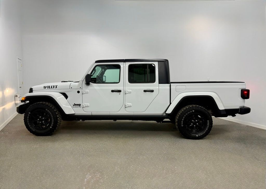 Used 2021 Jeep Gladiator Sport Truck Crew Cab