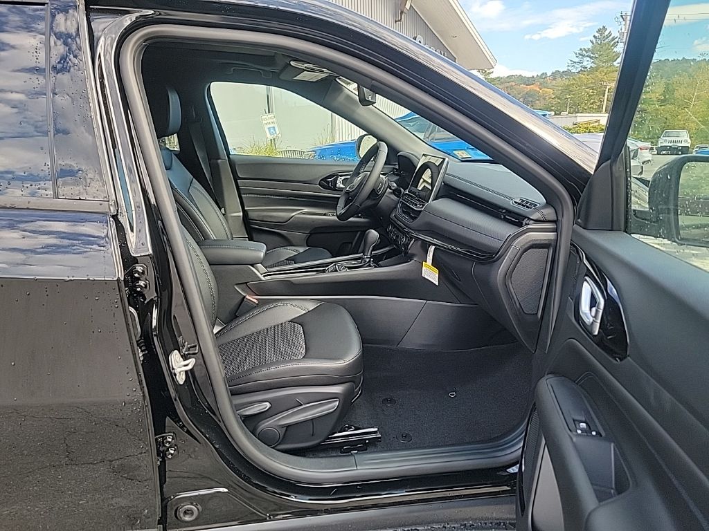 2026 Jeep Compass Altitude Special Edition - Photo 10