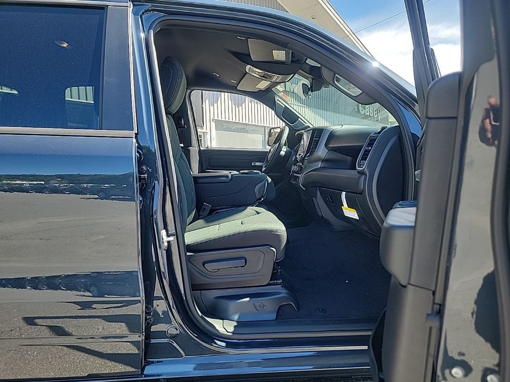 2026 RAM 1500 Tradesman - Photo 9