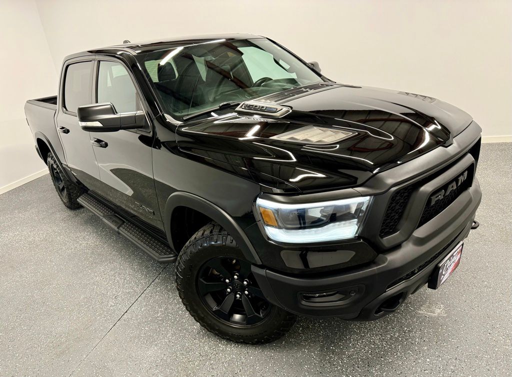 2022 Ram 1500 Rebel photo 4