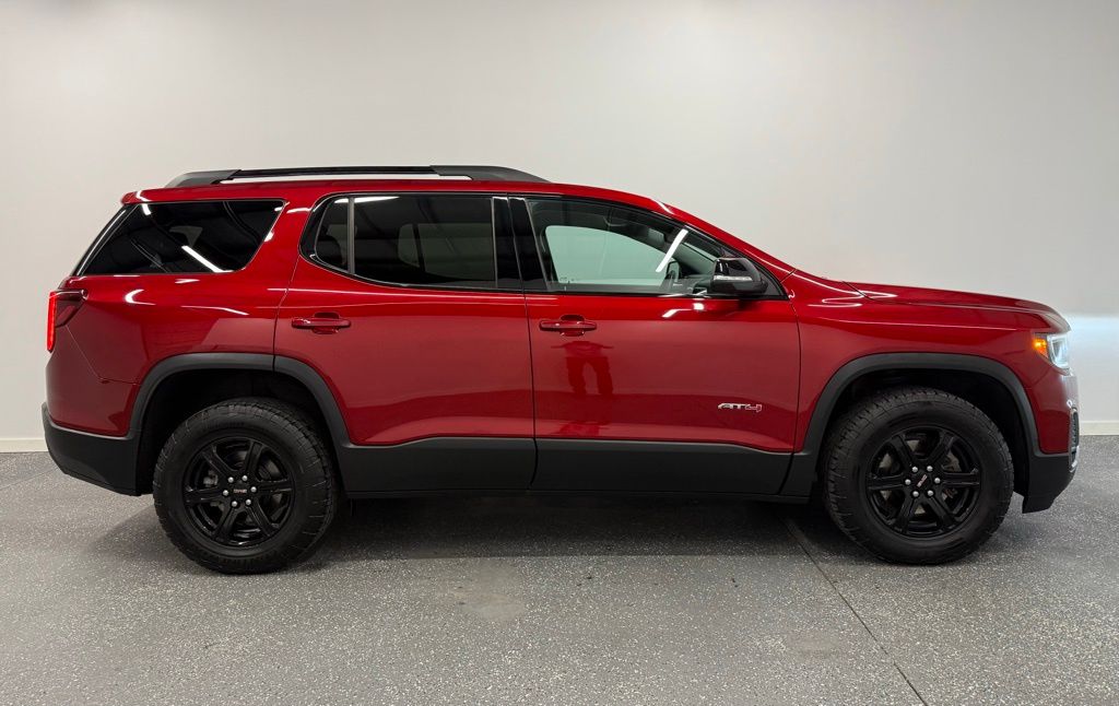 2023 Gmc Acadia AT4 photo 2