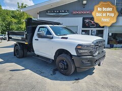 2026 Ram 3500 TRADESMAN CHASSIS REGULAR CAB 4X4 60' CA Pickup