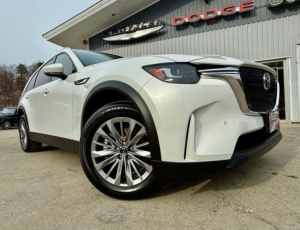 2025 Mazda CX-90 Plug-in Hybrid Preferred photo 3