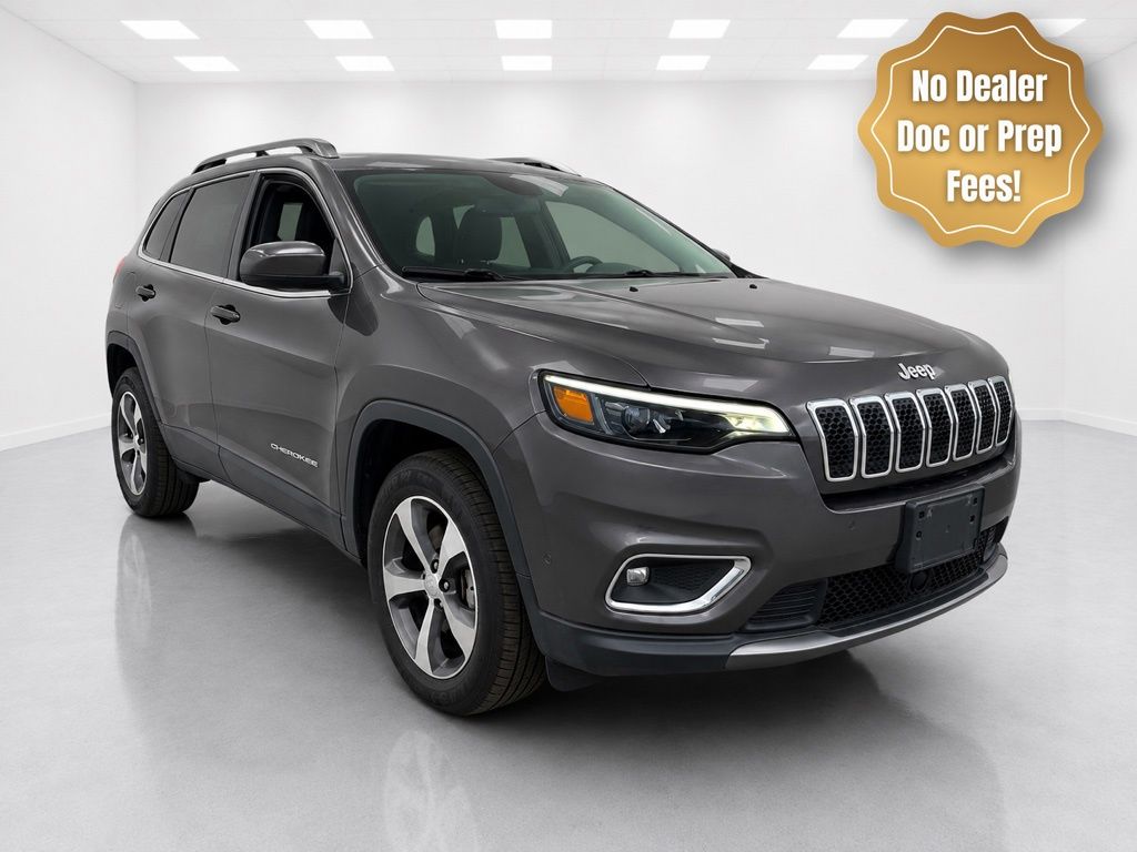 Used 2022 Jeep Cherokee Limited with VIN 1C4PJMDX9ND500426 for sale in Springfield, VT