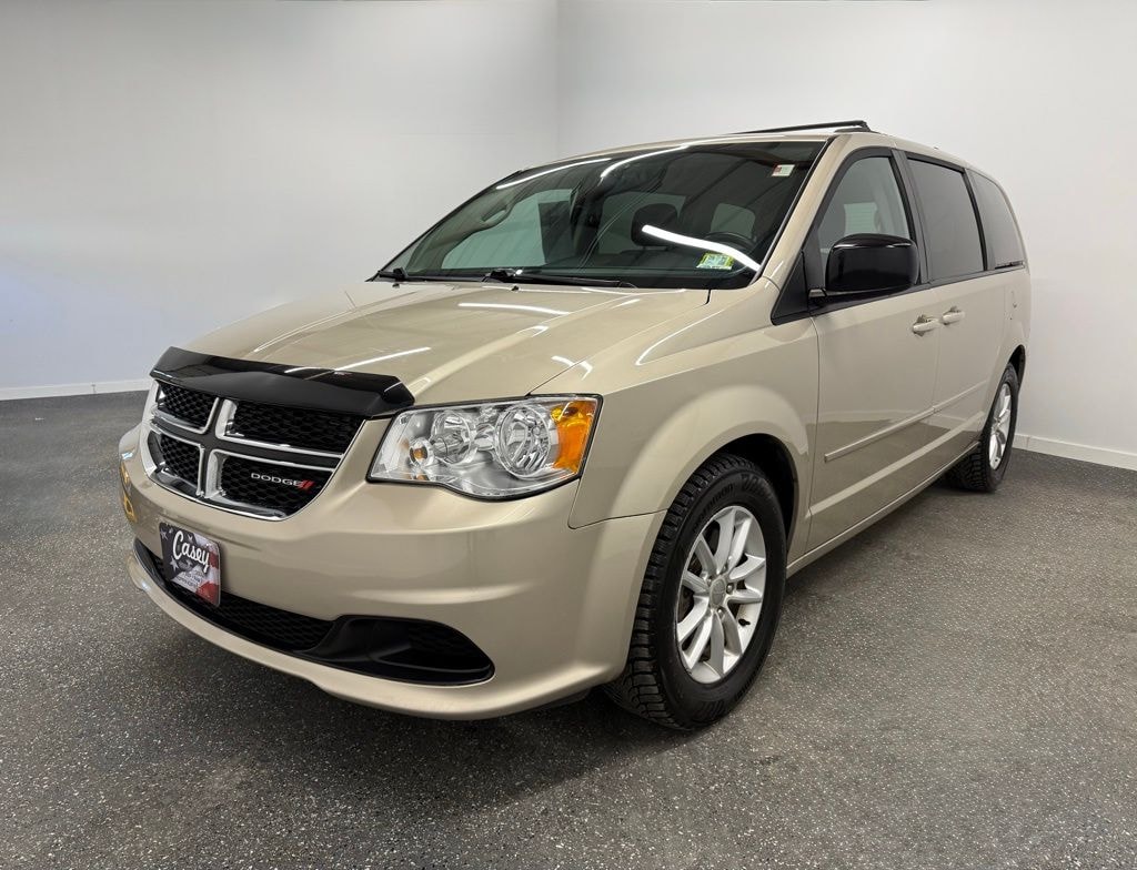 Used 2016 Dodge Grand Caravan SXT Van