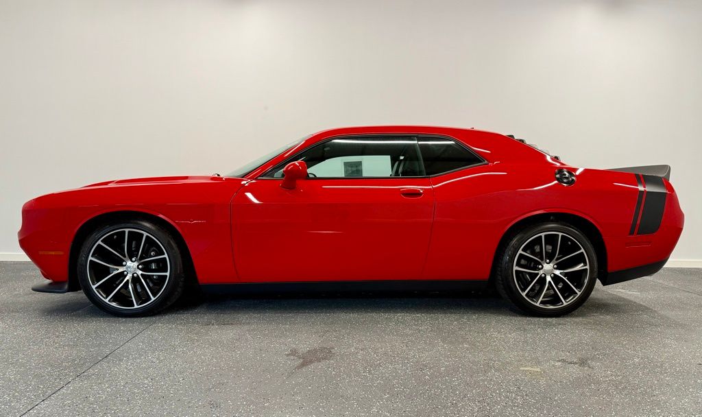 2016 Dodge Challenger R/T Scat Pack photo 4