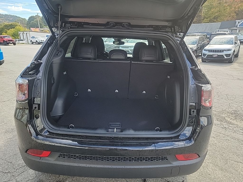 2026 Jeep Compass Altitude Special Edition - Photo 8