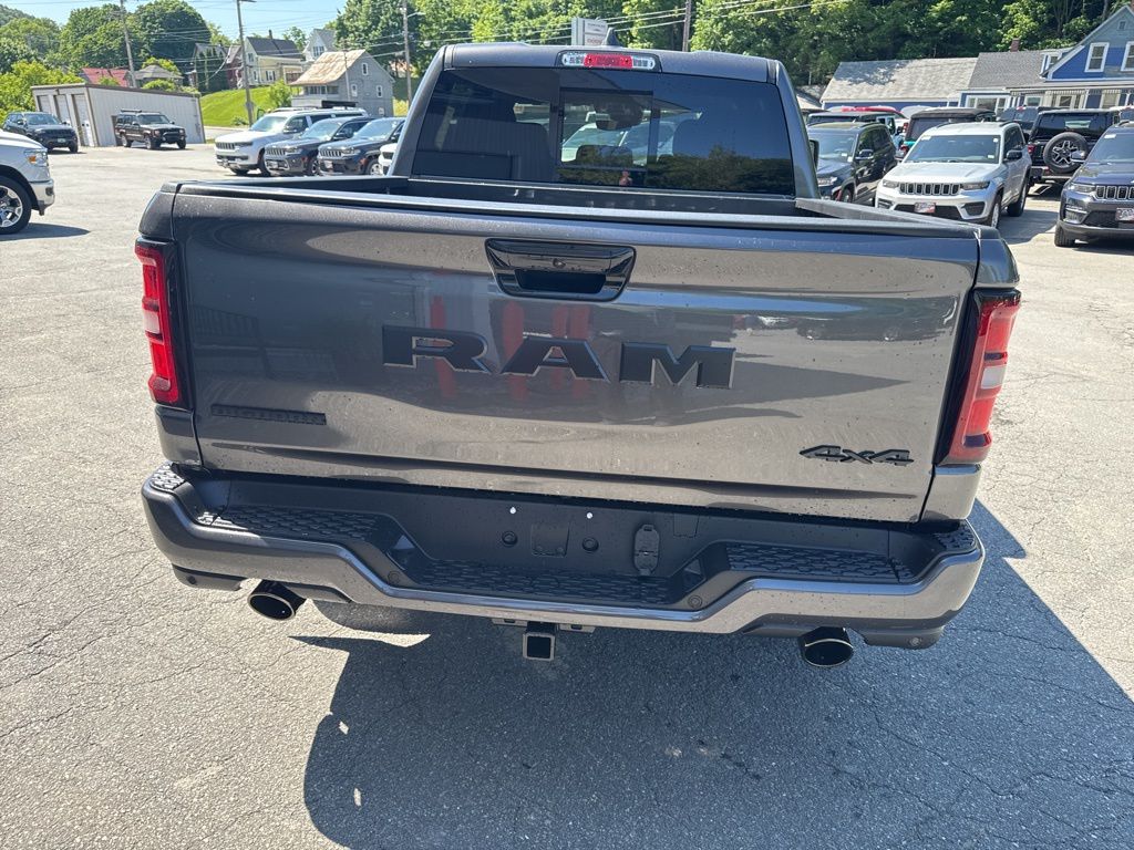 2025 Ram 1500 Big Horn photo 4