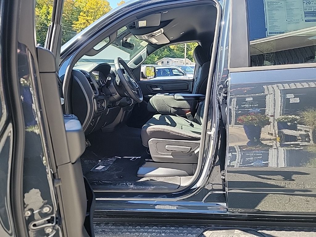 2026 RAM 1500 Tradesman - Photo 6