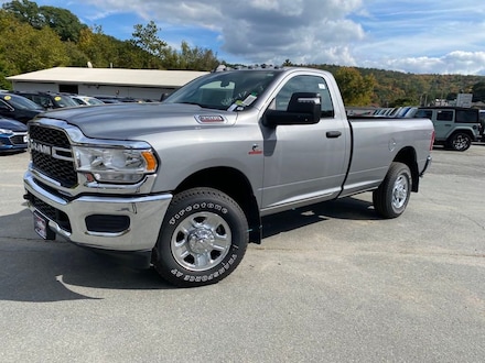 2024 Ram 3500 TRADESMAN REGULAR CAB 4X4 8' BOX Pickup