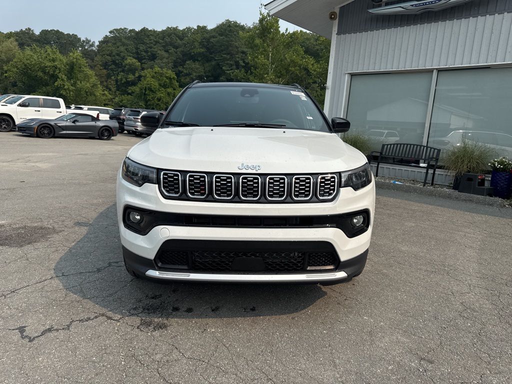 2025 Jeep Compass Limited photo 2