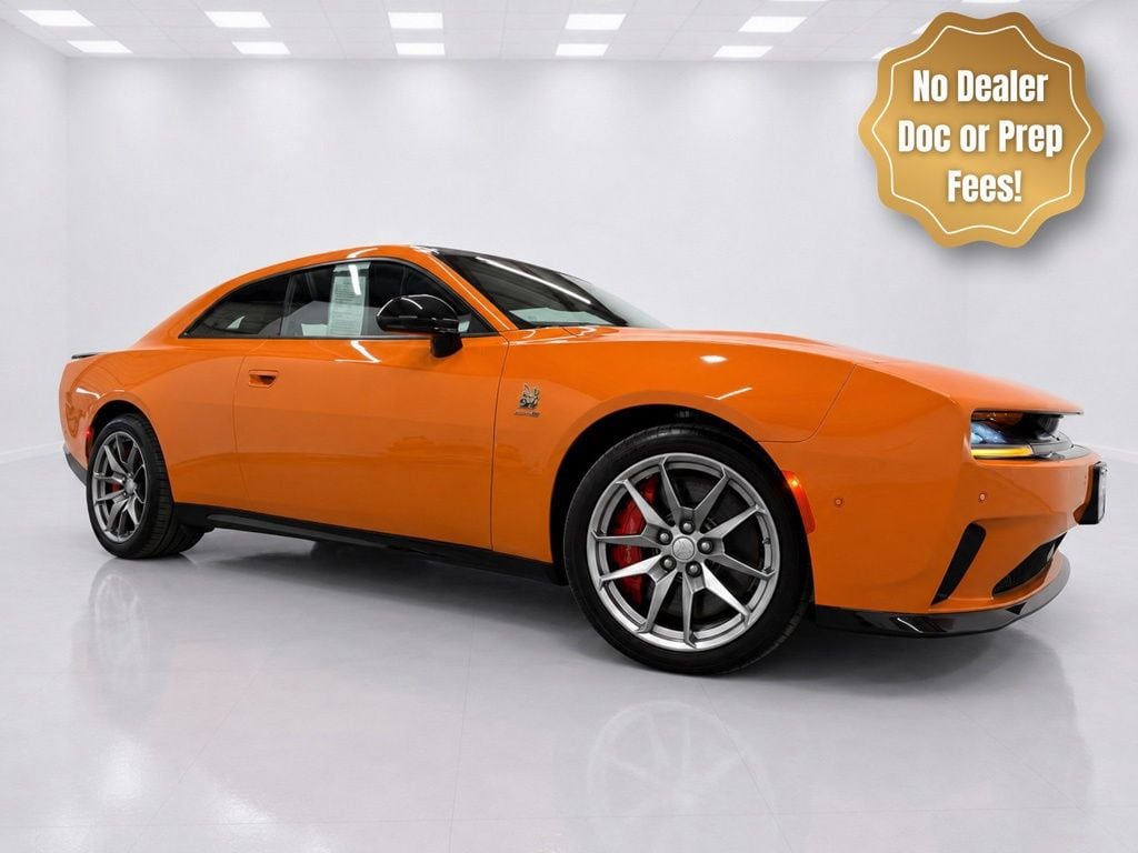Used 2025 Dodge Charger Daytona Scat Pack with VIN 2C3CDBDK0SR559473 for sale in Springfield, VT